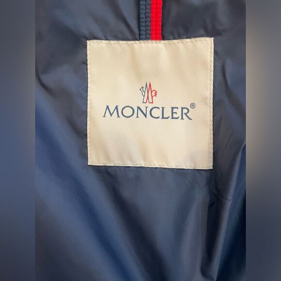 Moncler Windbreaker - Size Medium  - Moncler Hooded Jacket  - Summer Jacket - - Picture 15 of 17
